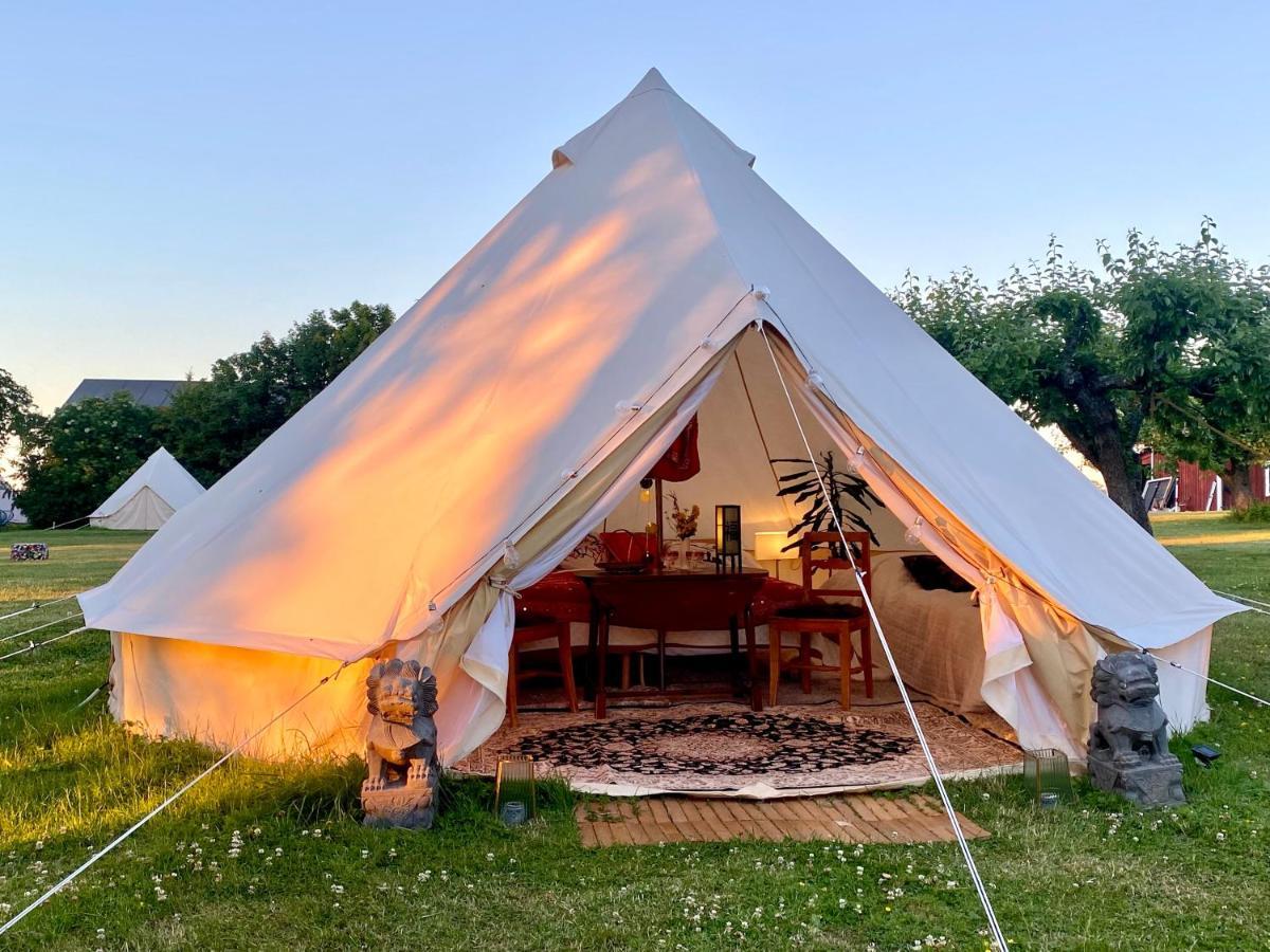 Soerby Glamping Hotell Klockrike Eksteriør bilde