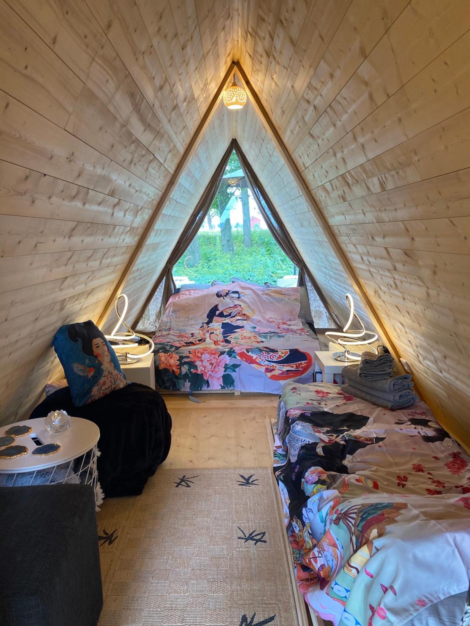 Soerby Glamping Hotell Klockrike Eksteriør bilde