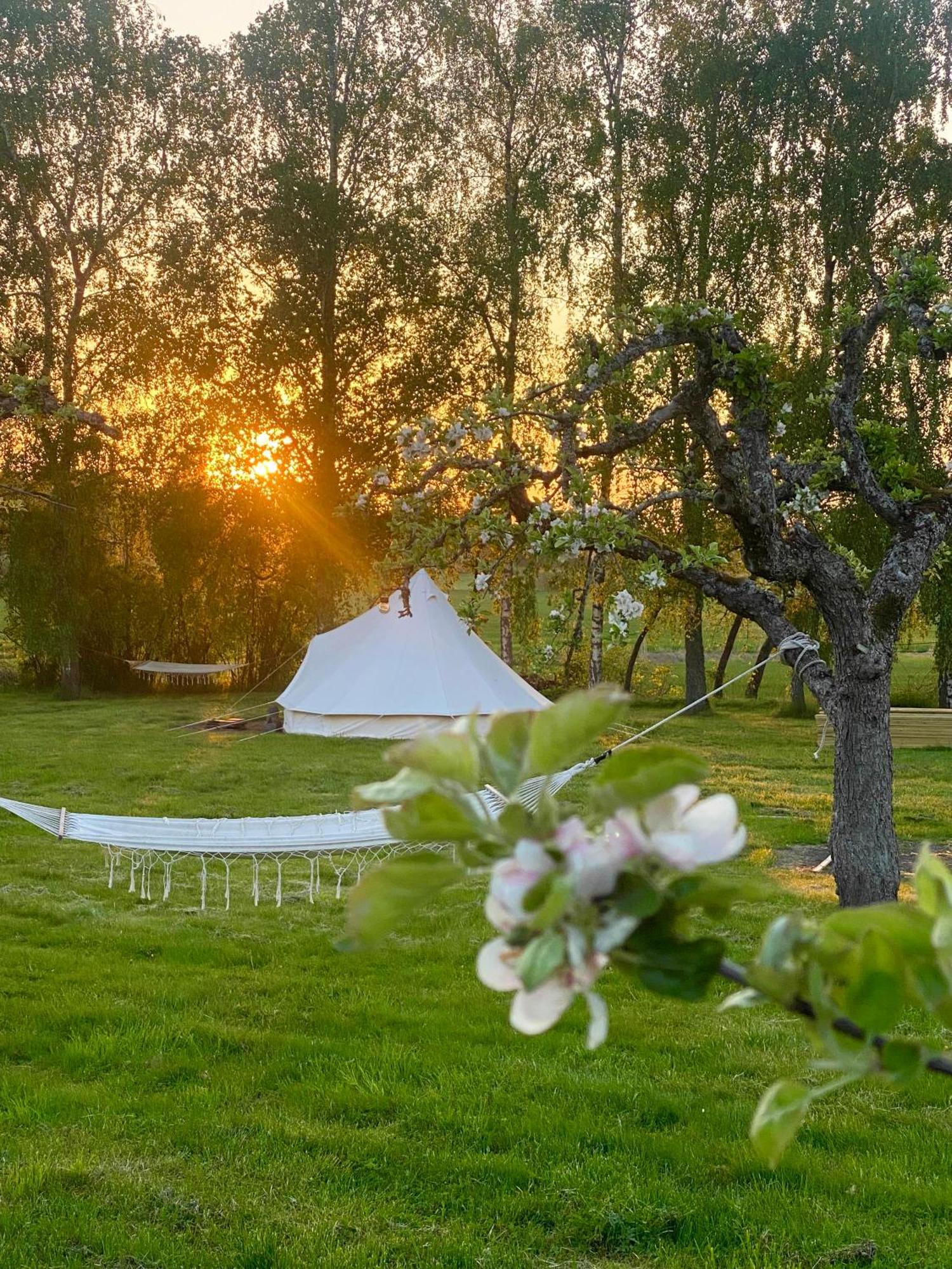 Soerby Glamping Hotell Klockrike Eksteriør bilde