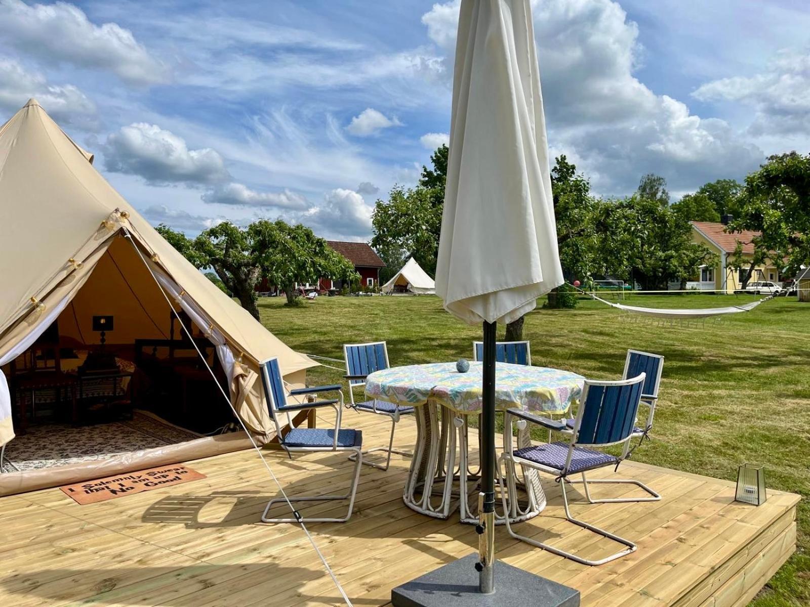 Soerby Glamping Hotell Klockrike Eksteriør bilde